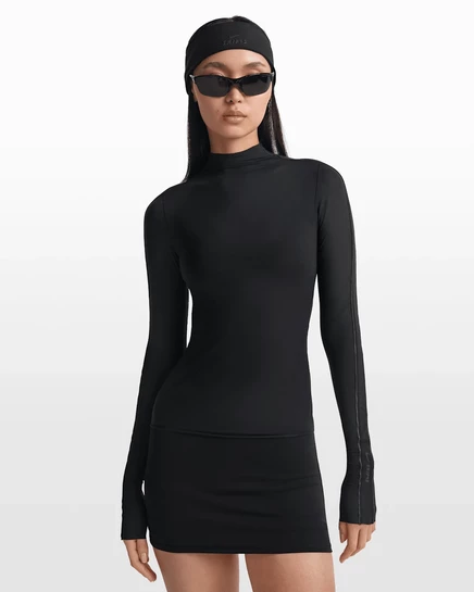 Женский лонгслив NikeSKIMS Weightless Layers, обсидиан