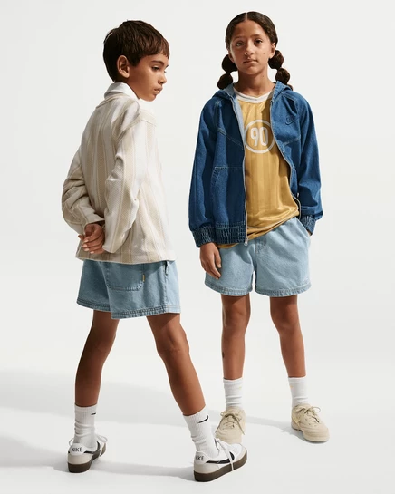 Детские джинсовые шорты Nike Sportswear, светло-голубые