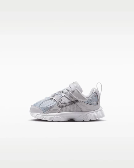 Детские кроссовки Nike V5 RNR, многоцветные