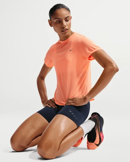 Женский беговой топ Nike Swift, оранжевый