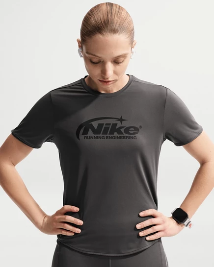 Женский топ Nike Swift Dri-FIT для бега, серый