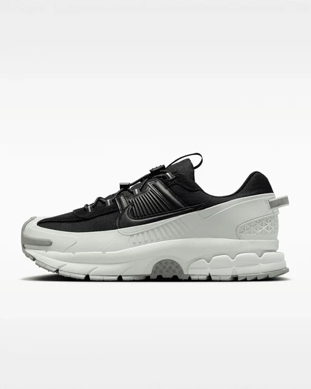 Унисекс кроссовки Nike Vomero Roam, черные/зеленые