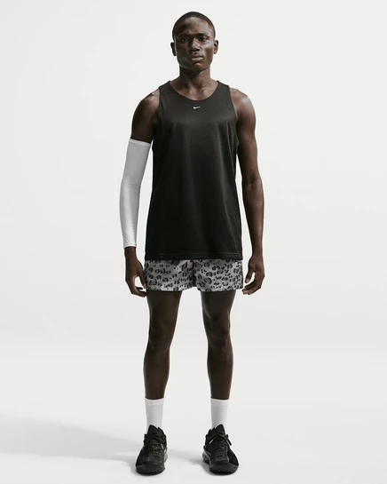 Мужские шорты Nike Standard Issue 5″, серые