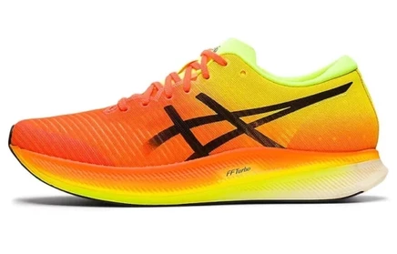 Женские беговые кроссовки Asics Metaspeed Edge