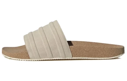 Женские шлепанцы Adidas Adilette Premium, белые