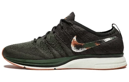 Мужские кроссовки Nike Flyknit Trainer, коричневые