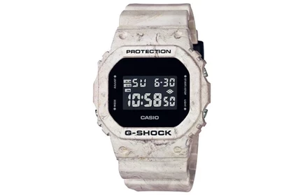 Часы Casio G-Shock DW-5600WM-5, черный циферблат
