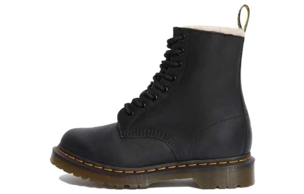Женские ботинки Dr. Martens 1460 Serena 8 Eye, черные