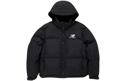 Куртка-бомбер унисекс New Balance, черная