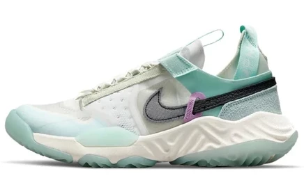 Женские кроссовки Jordan Delta Breathe