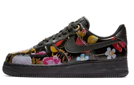Женские кеды Nike Air Force 1 Low Floral, черные