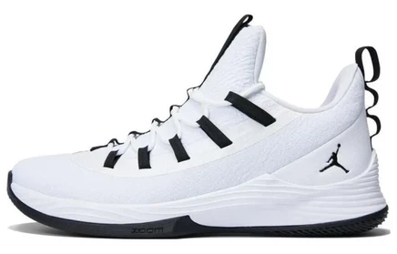 Мужские кроссовки Jordan Ultra.Fly 2 Low, бело-черные