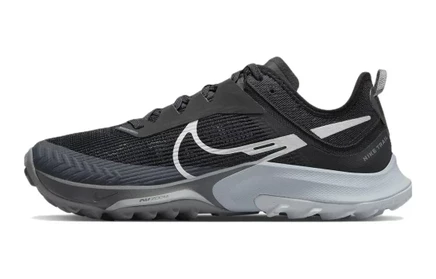 Женские кроссовки Nike Terra Kiger 8, черно-платиновые