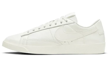 Женские кеды Nike Blazer Low LE, кремовые