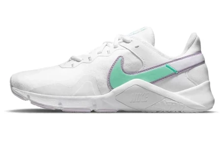 Женские кроссовки Nike Legend Essential 2, бело-зеленые
