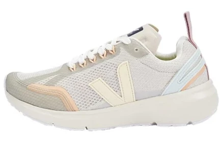 Кроссовки спортивные женские для активного отдыха Veja Condor 2 разноцветный