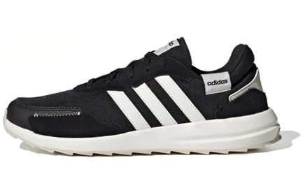 Женские кроссовки Adidas Retrorun, черные