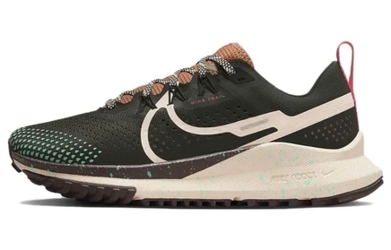 Женские кроссовки Nike React Pegasus Trail 4