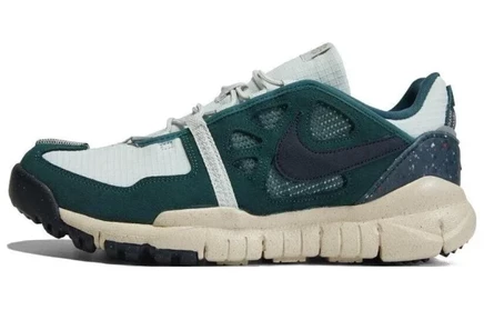 Мужские кроссовки Nike Terra Vista Next Nature, зелено-бежевые