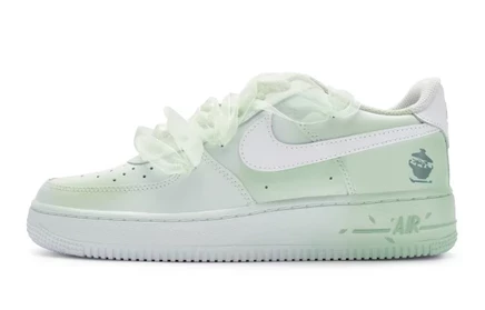 Детские кроссовки Nike Air Force 1 Low GS, бело-зеленые