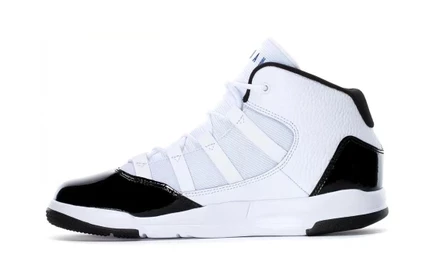 Кроссовки для девочек Jordan Max Aura, бело-черные