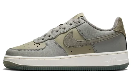 Детские кроссовки Nike Air Force 1 Low LV8 GS, серые