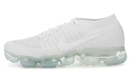 Женские кроссовки Nike Air VaporMax, белые