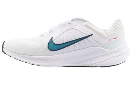 Мужские беговые кроссовки Nike Quest 5
