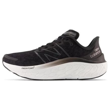 Кроссовки New Balance Kaiha Road, черно-серебристые