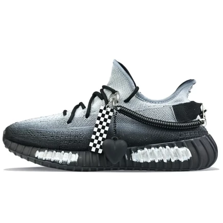 Adidas Originals Yeezy Boost 350 V2 Slip Resistant, Abrasion Resistant, Breathable черно-белый
