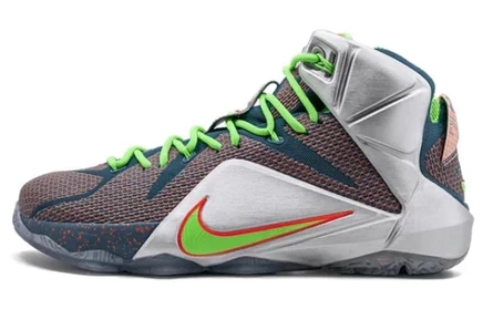 Мужские баскетбольные кроссовки Nike LeBron 12