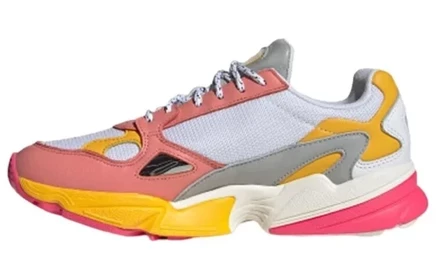 Кроссовки спортивные женские для повседневной носки Adidas Falcon W 4062051732695 default