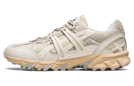 Беговые кроссовки Asics Gel Sonoma 15 50 Future Trail, кремовые