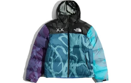 Детский пуховик KAWS X The North Face Nuptse, разноцветный
