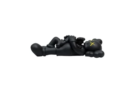 Фигурка KAWS Holiday Singapore Companion, 27 см