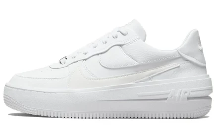 Женские кроссовки Nike Air Force 1 PLT.AF.ORM, белые
