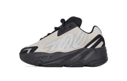 Кроссовки для малышей adidas Originals Yeezy 700, костяные