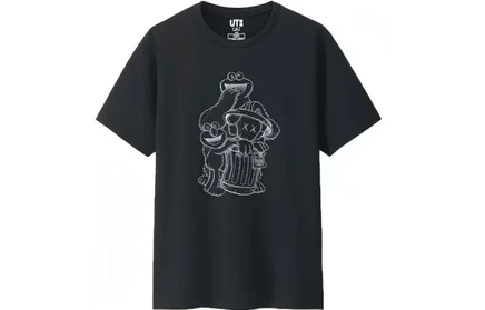 Футболка Uniqlo Kaws x Sesame Street Companion
