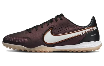 Футбольные кроссовки Nike React Tiempo Legend 9 Pro TF