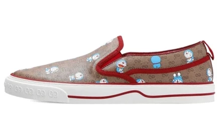 Женские кроссовки Gucci X Doraemon GG Supreme