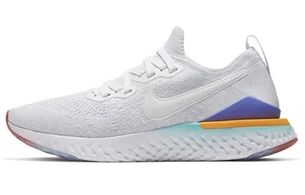 Женские кроссовки Nike Epic React Flyknit 2, белые