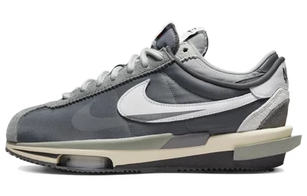 Мужские кроссовки Nike x Sacai Zoom Cortez SP, серые