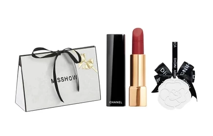 Женский набор макияжа Chanel Miss Coco