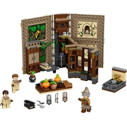 Конструктор LEGO 76384 Harry Potter «Урок травологии»