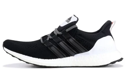 Мужские кроссовки Adidas Ultra Boost Uncaged для бега