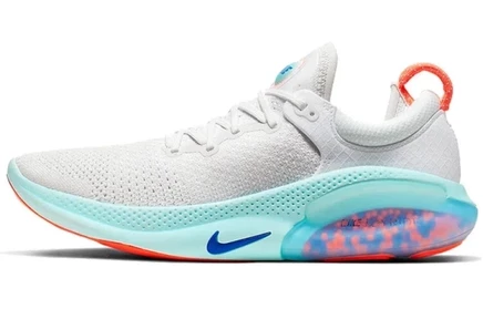Мужские кроссовки Nike Joyride Run Flyknit, белые