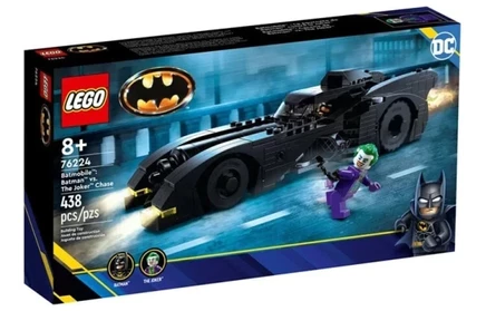 Конструктор LEGO 76224 «Погоня на Бэтмобиле»