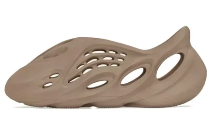 Унисекс сабо Adidas Yeezy Foam Runner, дымчатые