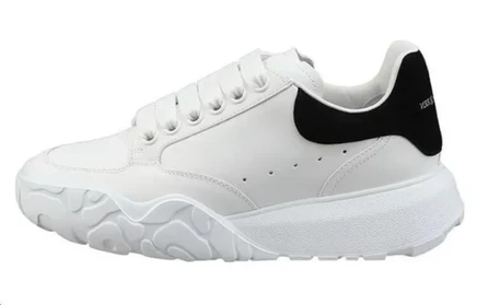 Женские кроссовки Alexander McQueen Court, бело-черные