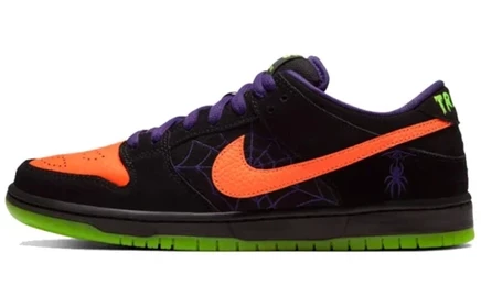 Мужские кроссовки Nike SB Dunk Low «Night of Mischief»